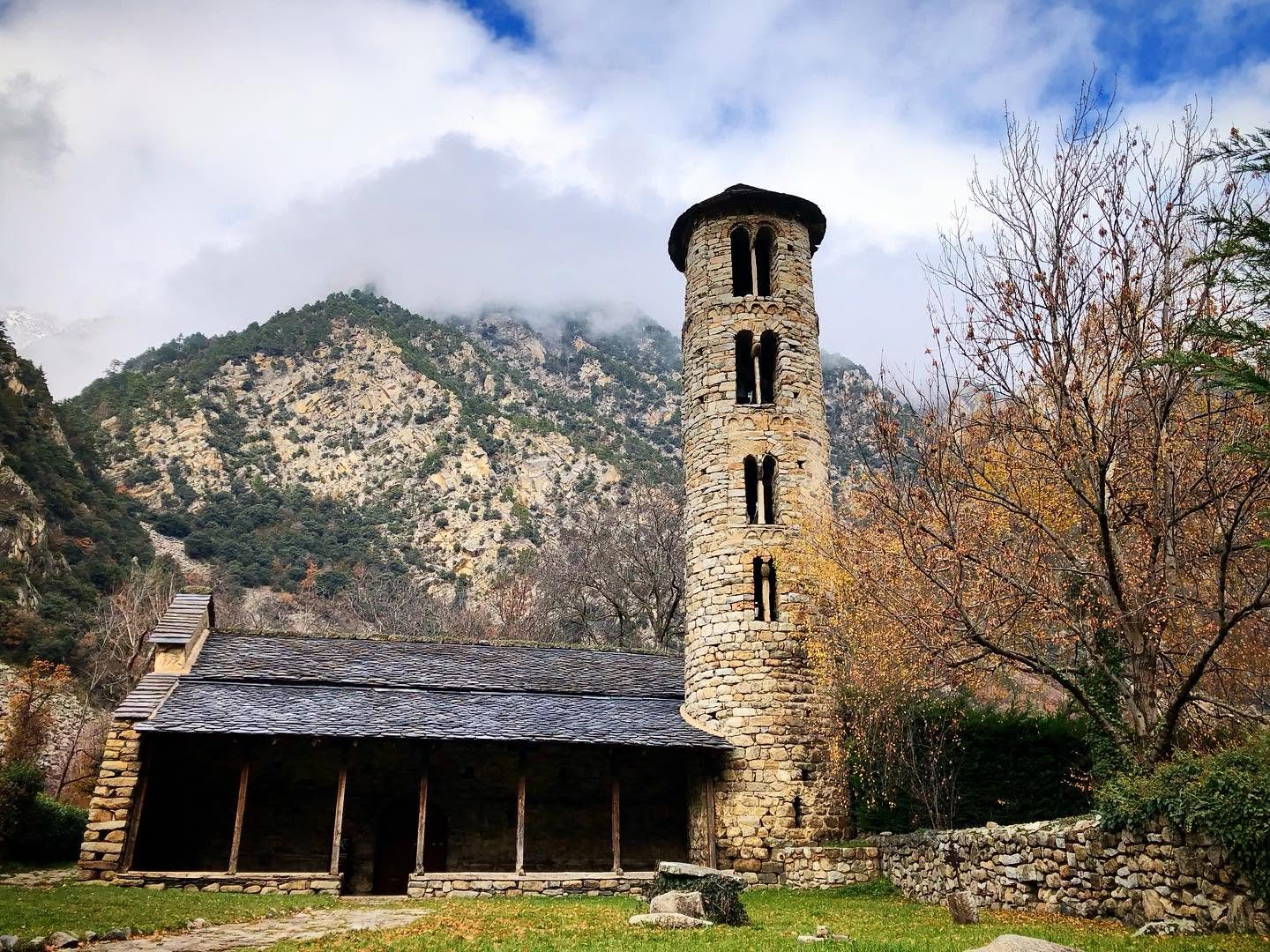 Santa Coloma