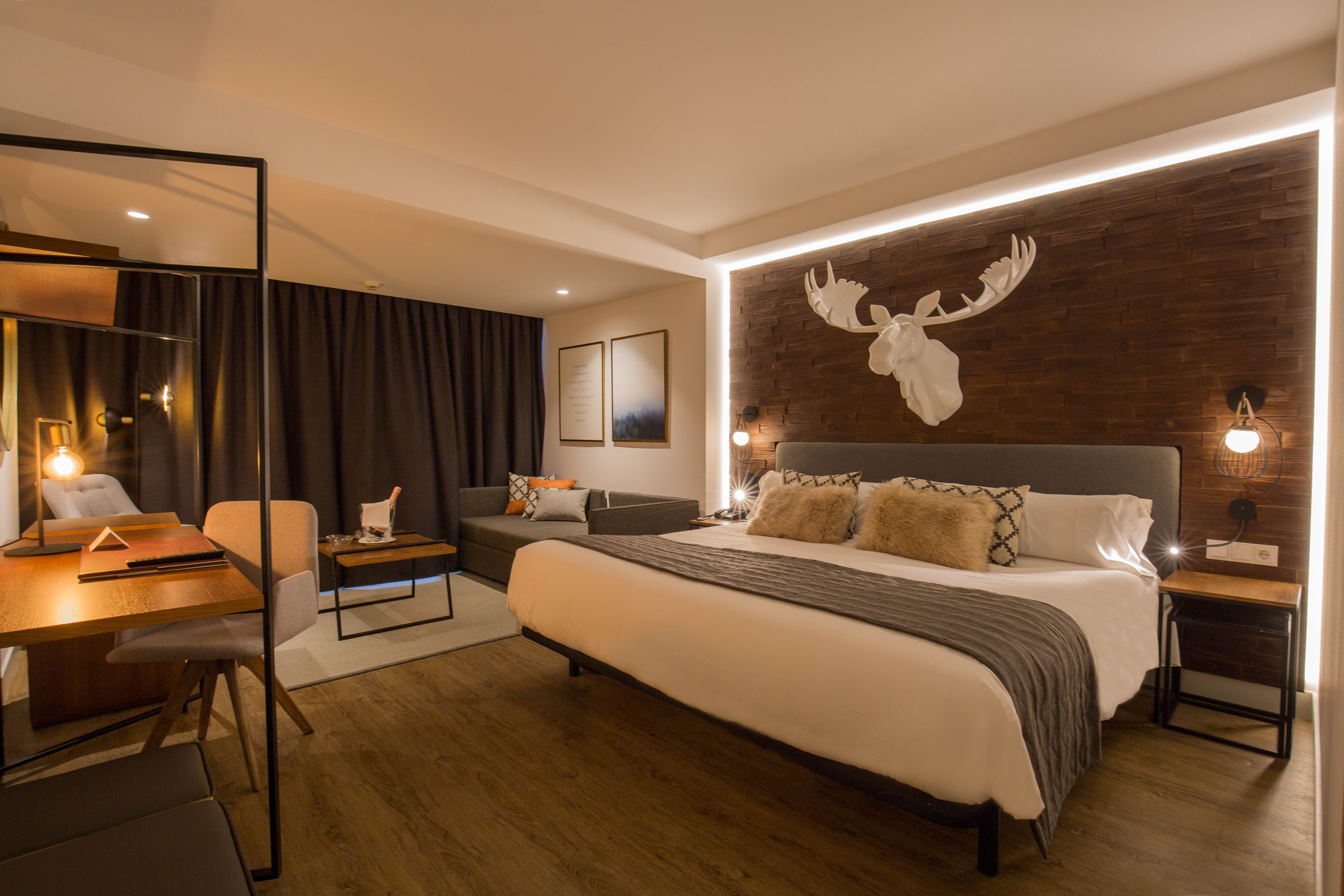 Centric Atiram Hotel