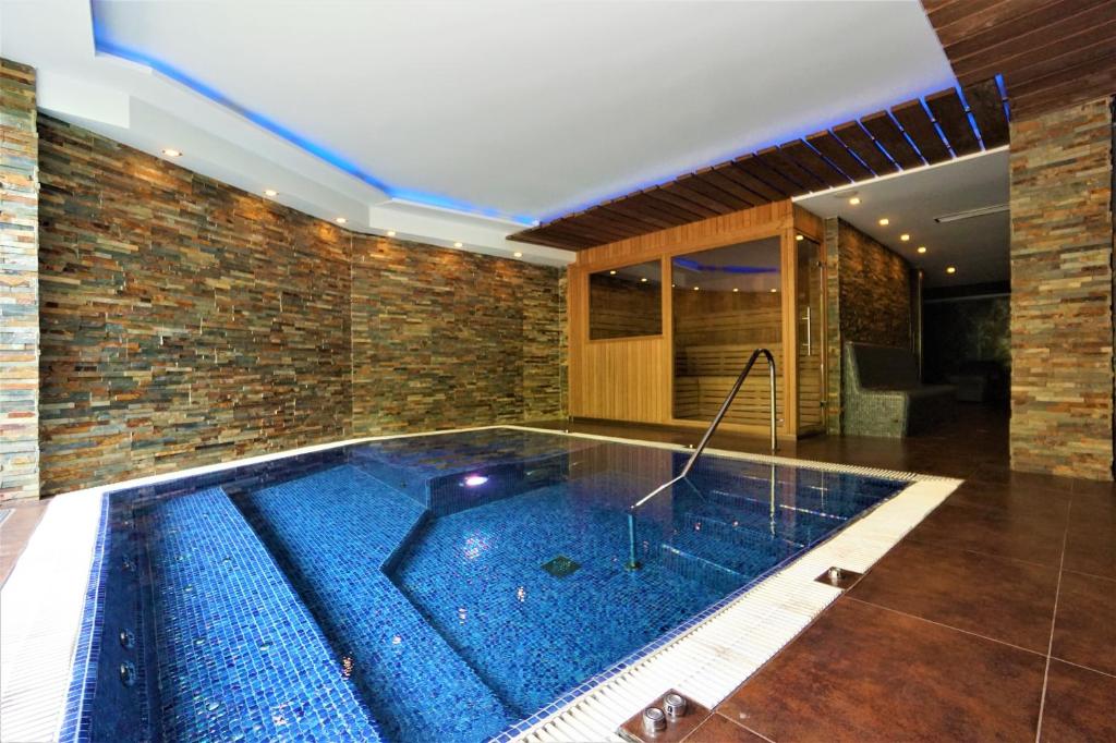 Niunit Hotel