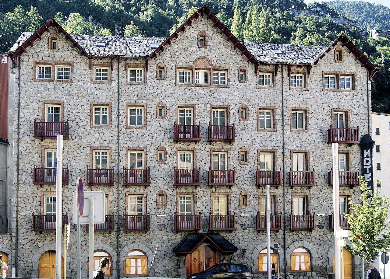 Hostal Valira