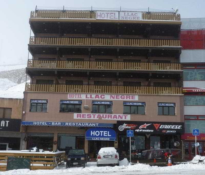 Hotel Llac Negre